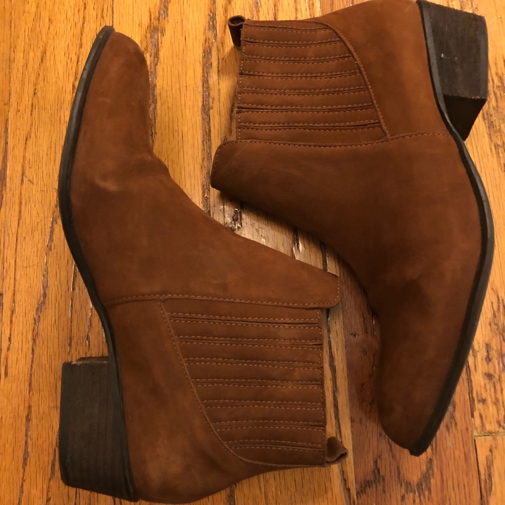 Brown Steve Madden Booties